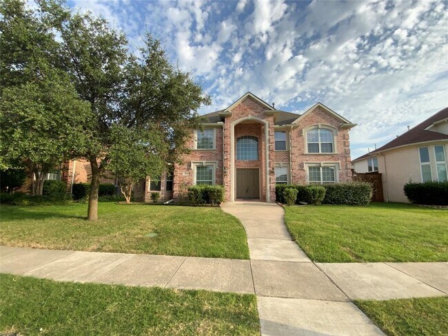 Building Photo - 614 Killarney