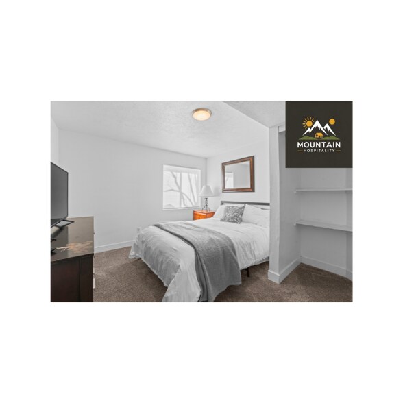 Building Photo - 1869 Dale Ridge Ave