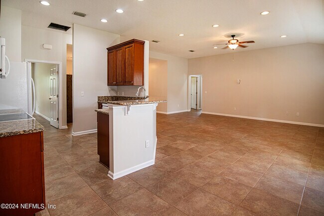 Building Photo - 5285 Truman Pacetti Rd