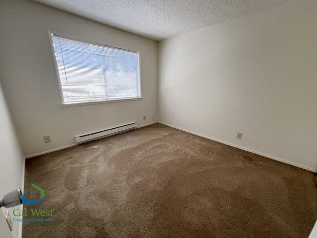Building Photo - 930 Kiely Blvd