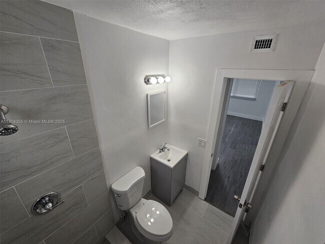 Building Photo - 1020 Opa-locka Blvd