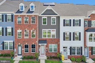 Building Photo - 158 Woodgate Cir