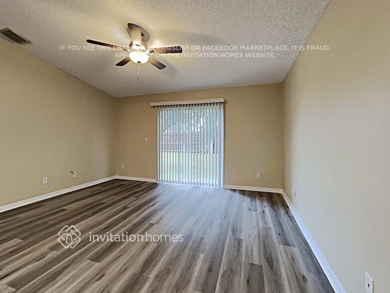 Building Photo - 2394 Bayhill Dr