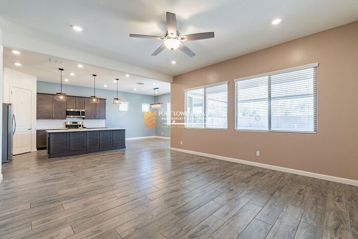 Building Photo - 2811 W Pollack St