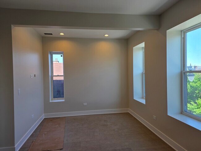 Building Photo - 3216 S Morgan St
