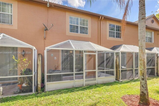 Building Photo - 1393 Barcelona Way