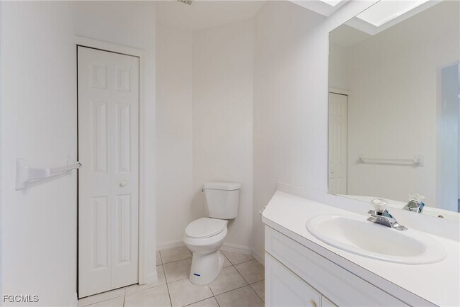 Building Photo - 5612 Rose Garden Rd