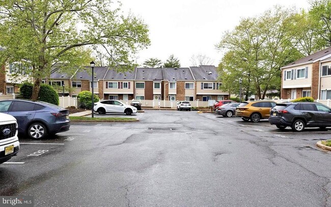 Building Photo - 1139 Thackary Ct