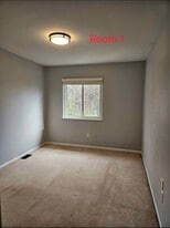 Building Photo - 15376 Dupage Blvd