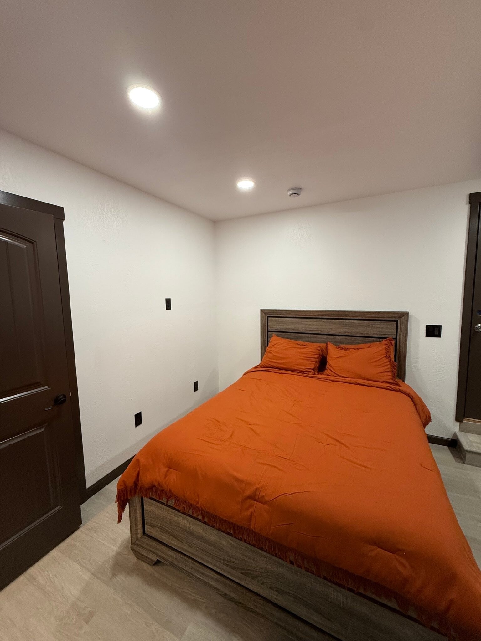 Building Photo - 1047 Azure Way