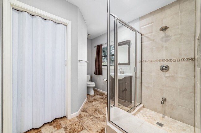 Building Photo - 5012 Irvington Blvd