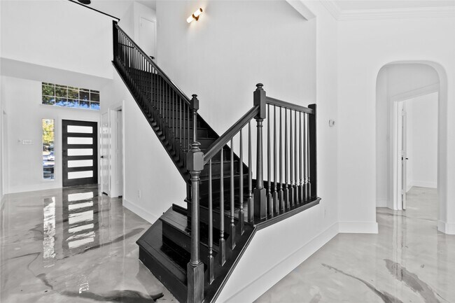 Building Photo - 7619 Omaha Dr