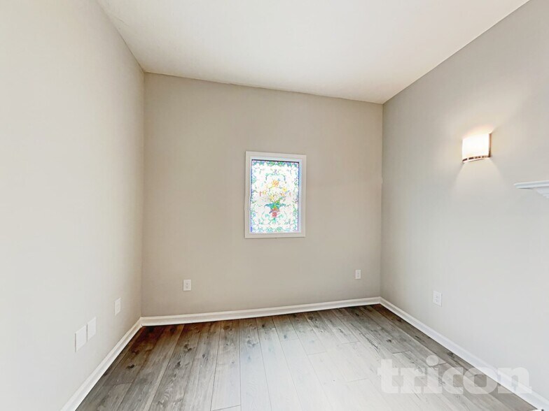 Building Photo - 295 Wisteria Blvd