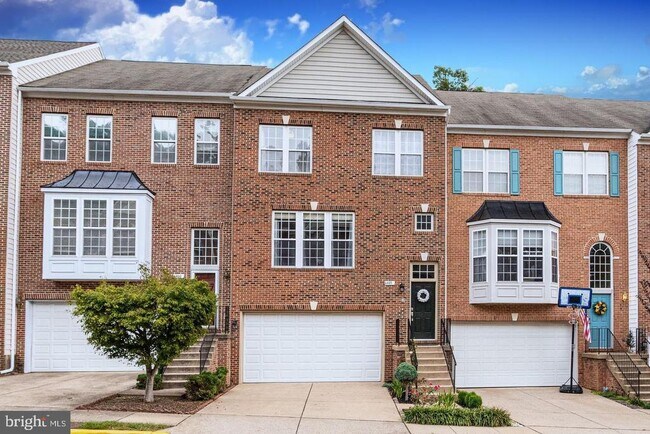 Building Photo - 6485 Sutcliffe Dr