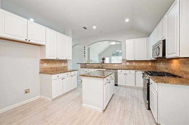 Building Photo - 3517 Arbor Creek Ln