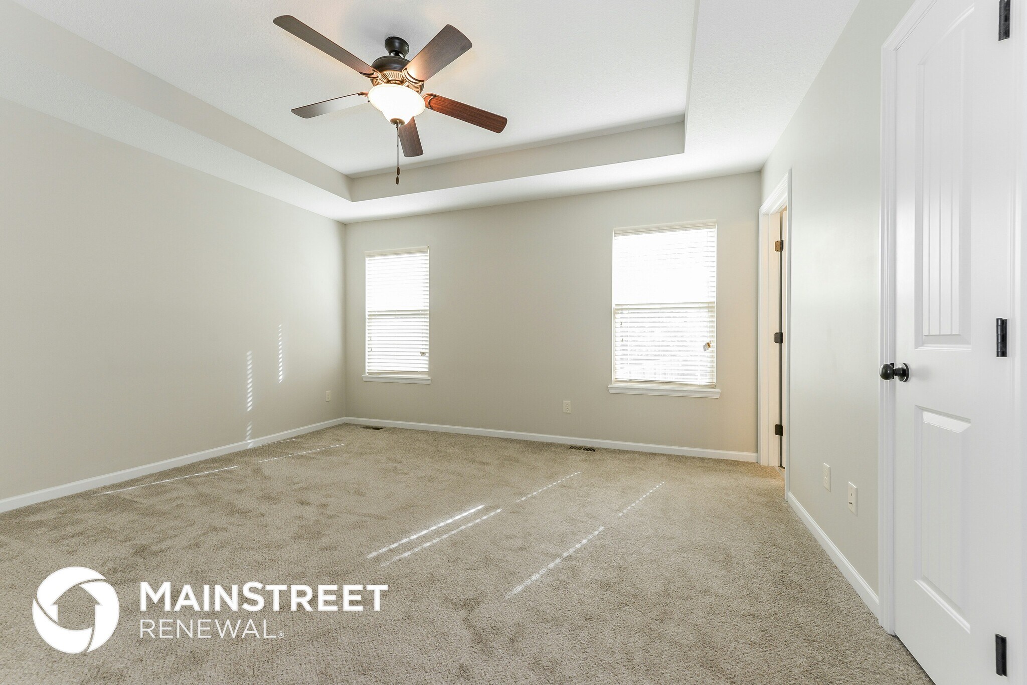 Building Photo - 801 Emerson Dr