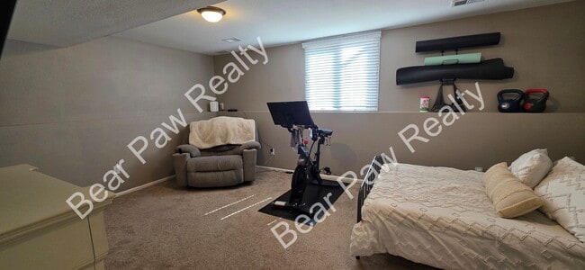 Building Photo - 5605 Bluff Pl