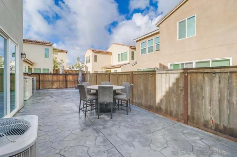 Building Photo - 1311 Camino Avalon