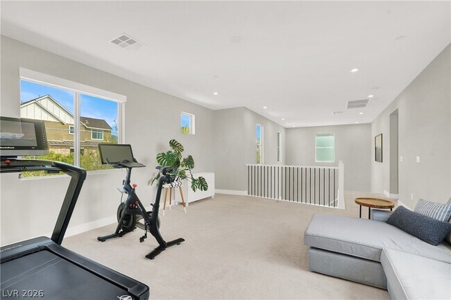 Building Photo - 2658 Catania St