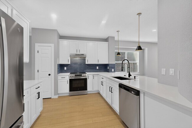Building Photo - 14525 Eaglemont Dr