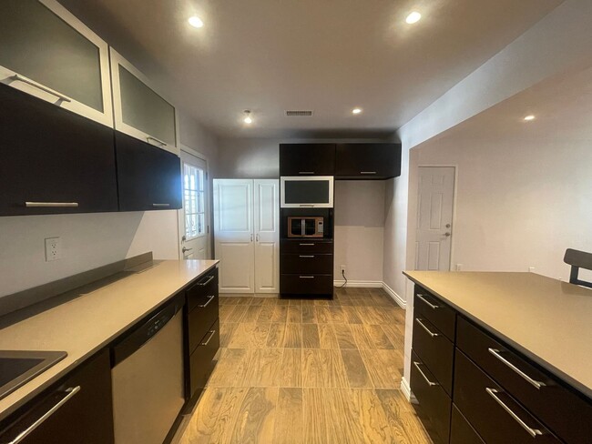 Building Photo - Littlerock 3 Bedroom