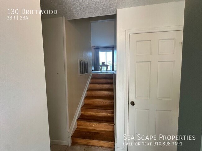 Building Photo - 130 Driftwood-