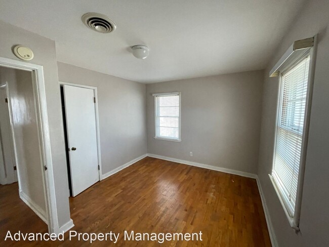 Building Photo - 2 br, 1 bath House - 1224 Pomeroy Street, #2
