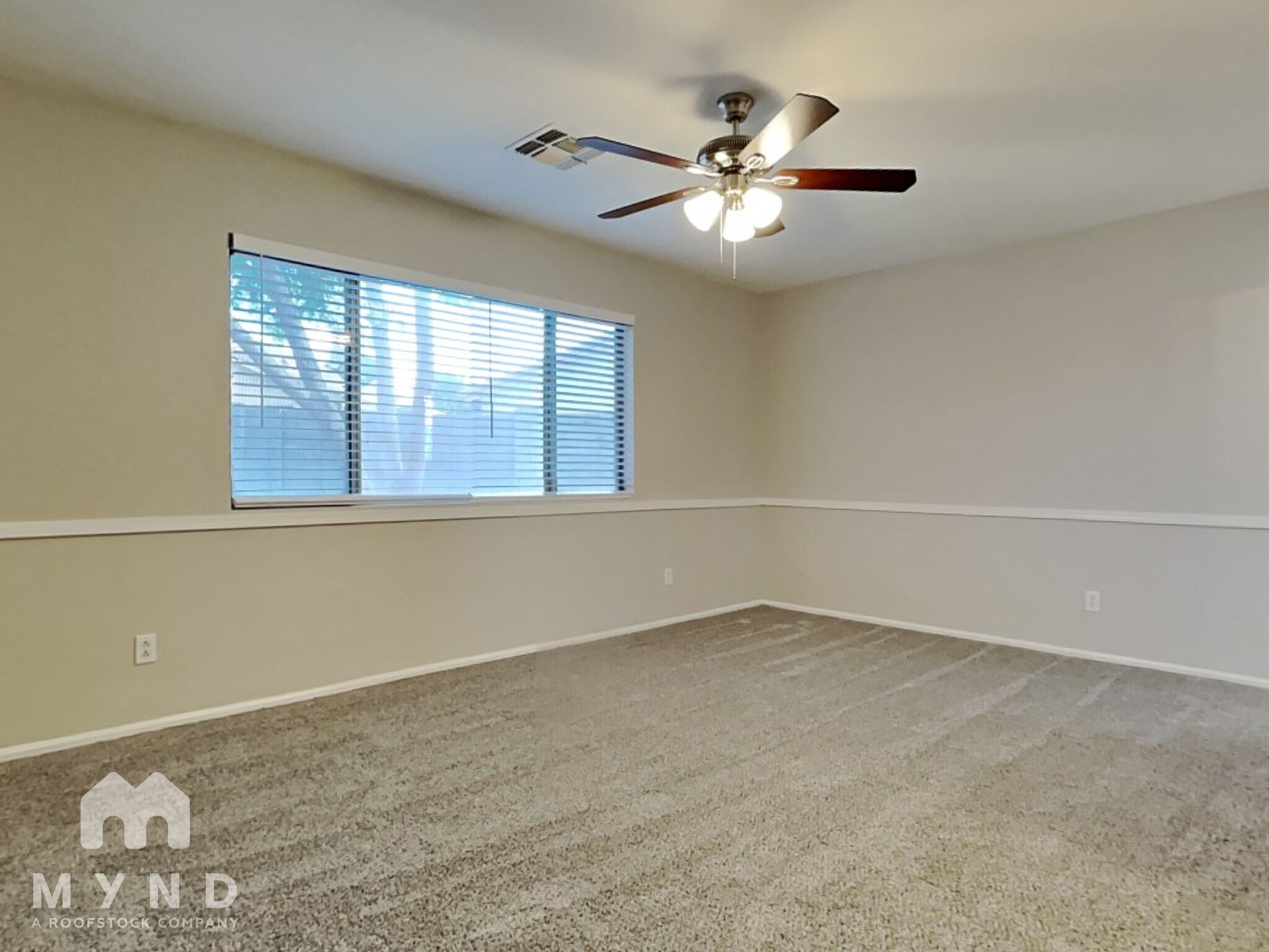 Building Photo - 40167 N Costa Del Sol Dr