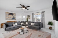 Building Photo - 3023 N 40th Ln