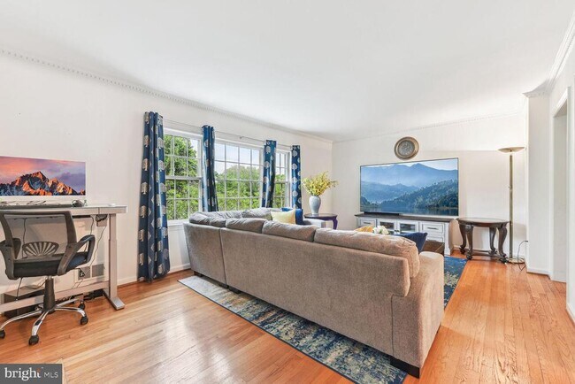 Building Photo - 6719 Baron Rd