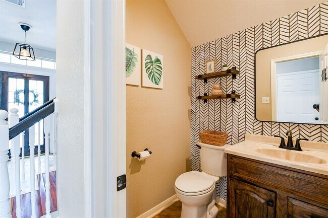 Building Photo - 20815 Winlock Trace Dr