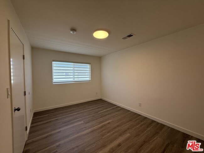 Building Photo - 1732 W 169th Pl