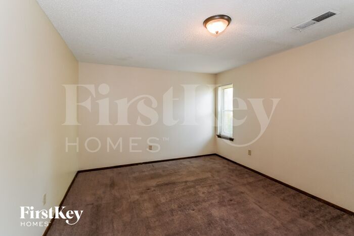 Building Photo - 4585 Knotty Oaks Dr