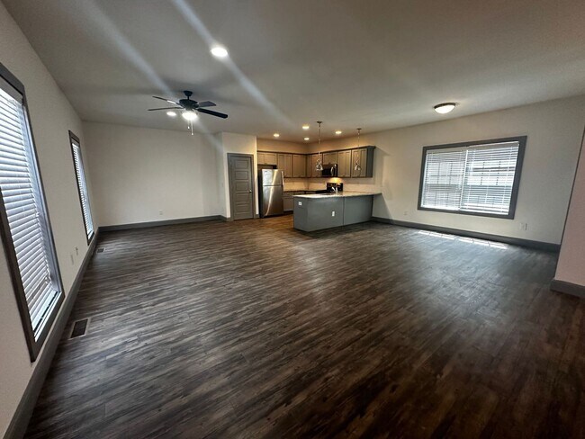Building Photo - PRE-LEASING FOR AUGUST 2026!