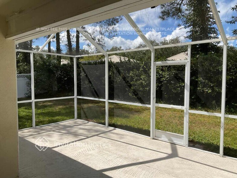 Building Photo - 17623 Esprit Dr