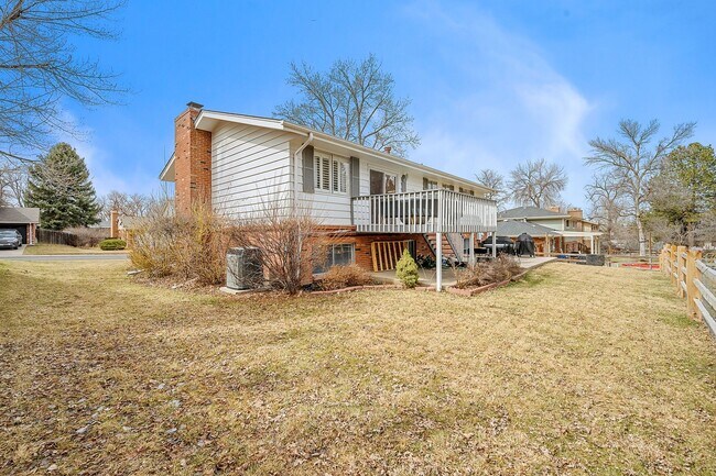 Building Photo - Mostly Updated 5BD, 3BA Littleton Home with 2-Car Garage