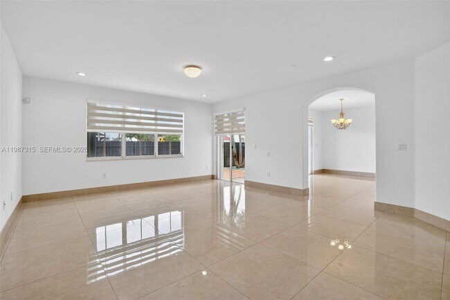 Building Photo - 15051 SW 18th Terrace