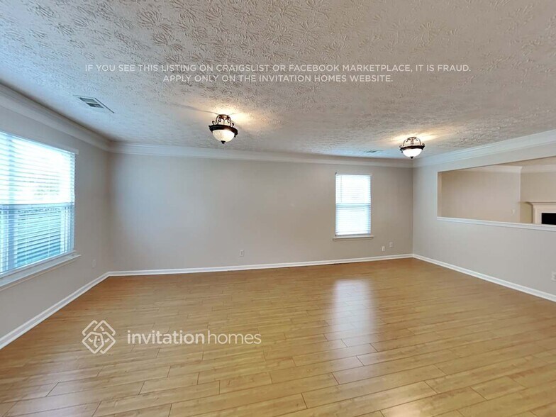 Building Photo - 525 Kensigton Park Dr