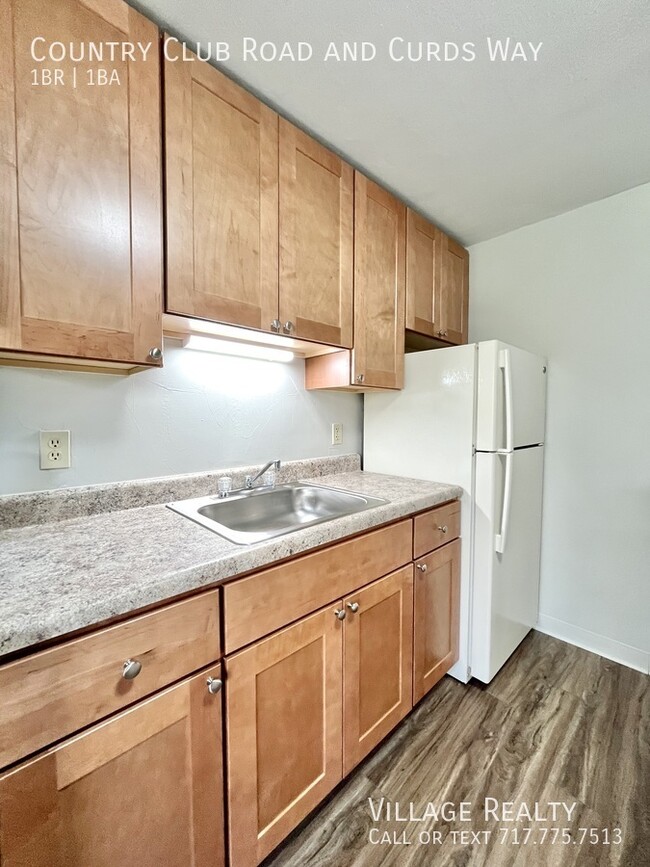 Building Photo - Newly-Remodeled 1-bed in small building wi...