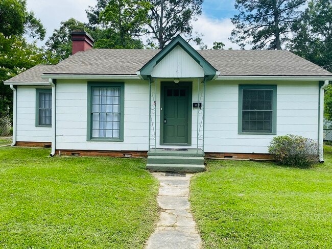 Building Photo - 1111 Melanie Ln