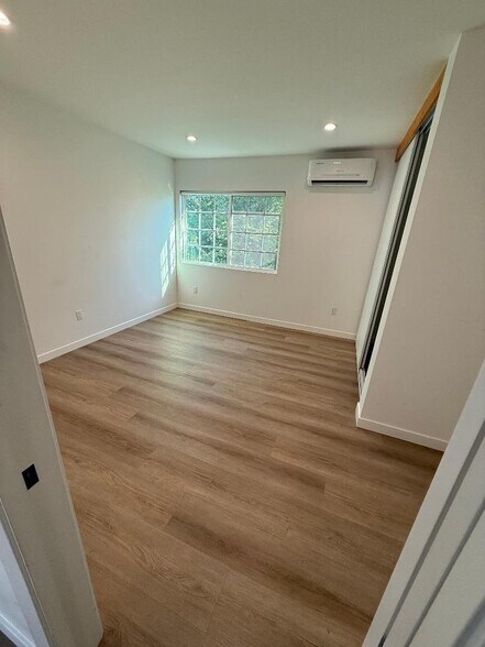 Building Photo - 3140 Cazador St