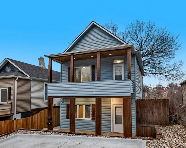 Building Photo - 1911 S 14th St