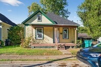 Building Photo - 115 Martin St