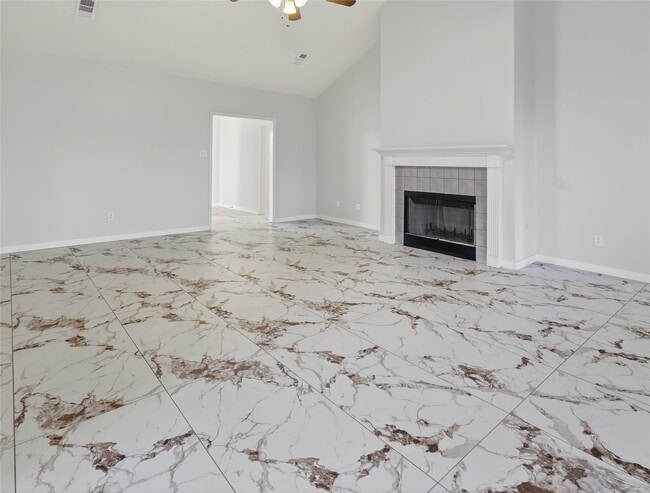 Building Photo - 4418 W Thunderwood Cir