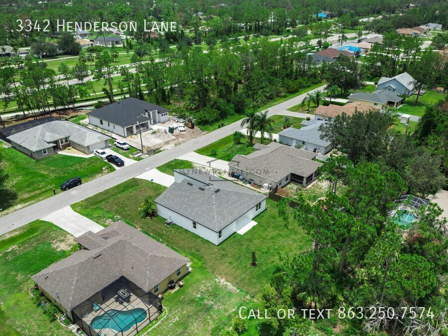 Building Photo - 3342 Henderson Ln