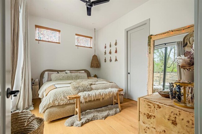 Building Photo - 2507 Audubon Pl