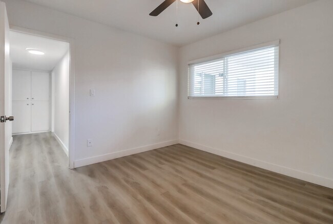 Building Photo - Hurlbut