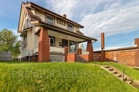 Building Photo - 3 Bedroom Home with Large Front Porch – $1,495/mo