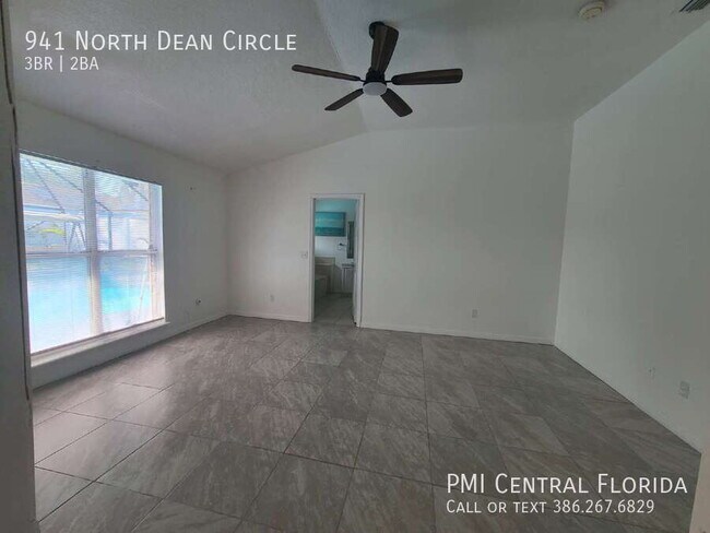 Building Photo - 941 N Dean Cir