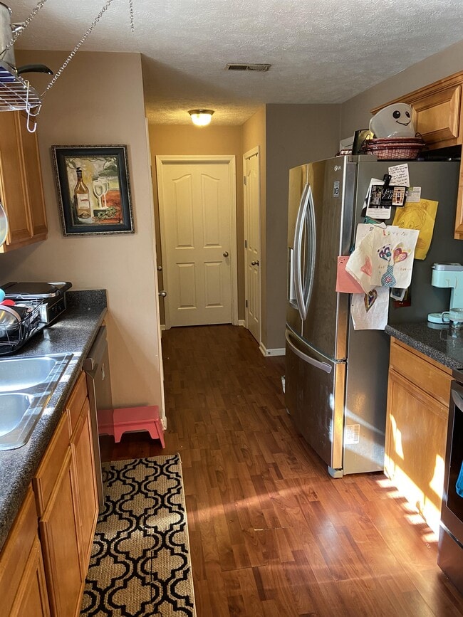 Building Photo - 203 Meigs Dr